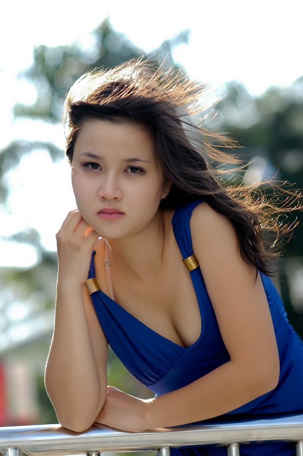 我和班上最讨厌的女生结婚了在线观看